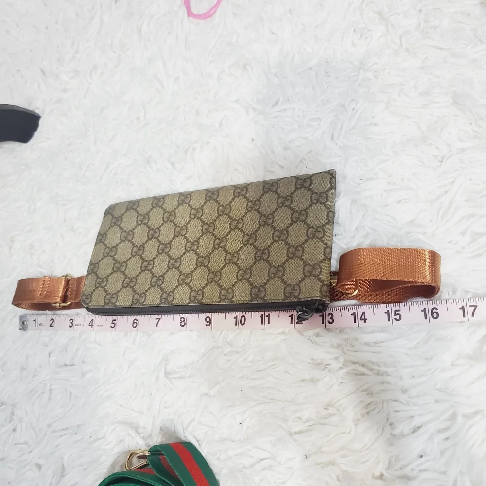 Authentic Gucci Brown Monogram Crossbody Bag. Includes 3 Straps. - Picture 14 of 15